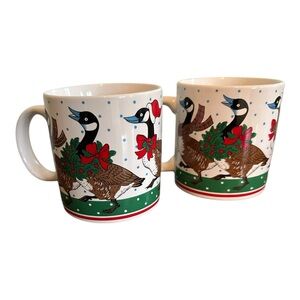 Set of 2 Christmas Holiday Geese Mugs Wreath Polka Dot Cottagecore Grandmacore